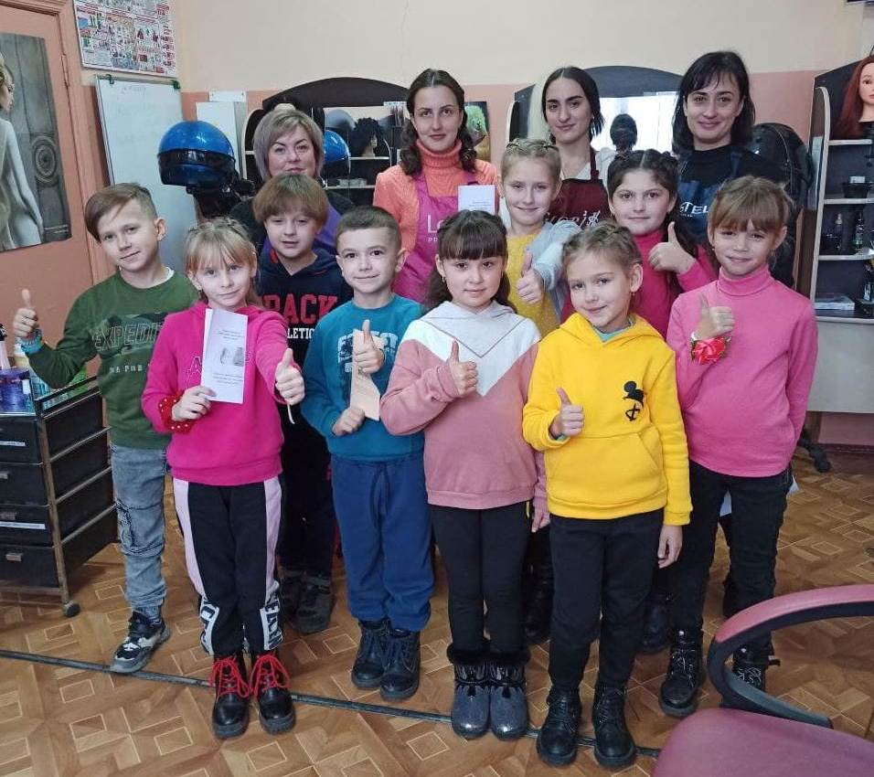 Майстер-клас з професії «Перукар; перукар-модельєр»